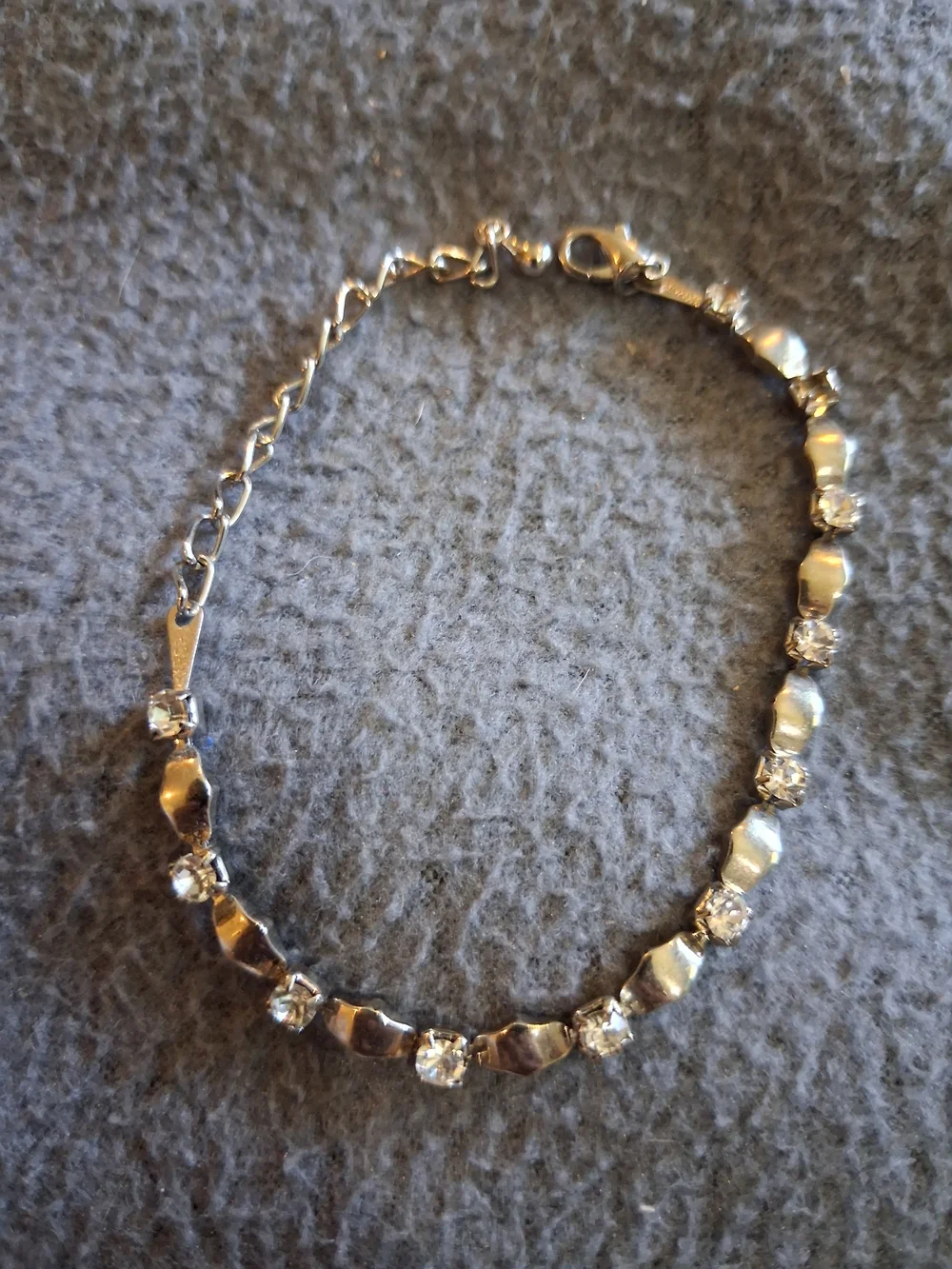 18 Kt Gf Silver Color Crystal Station Bracelet - Silver